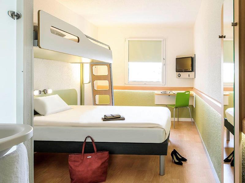 Ibis Budget Lille Ronchin - Stade Pierre Mauroy Dış mekan fotoğraf